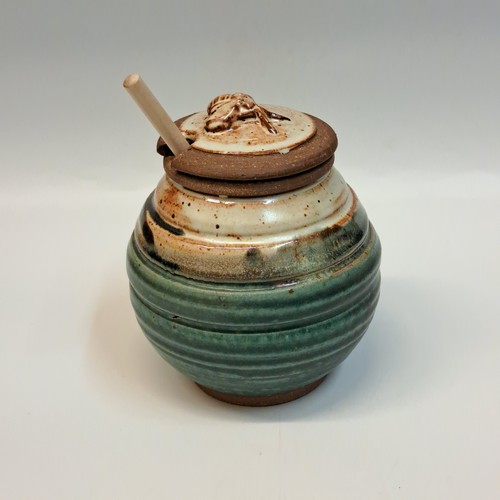 Click to view detail for #240121 Honey Pot Green/Rust $18